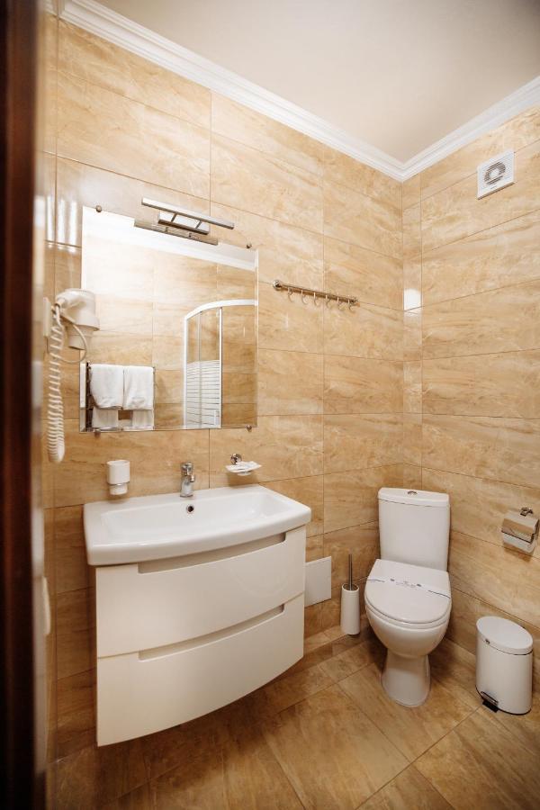 Private Rooms In Hotel Lift 1R Bukovel Exterior photo